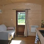 La Roulotte Des Mohuques Country house