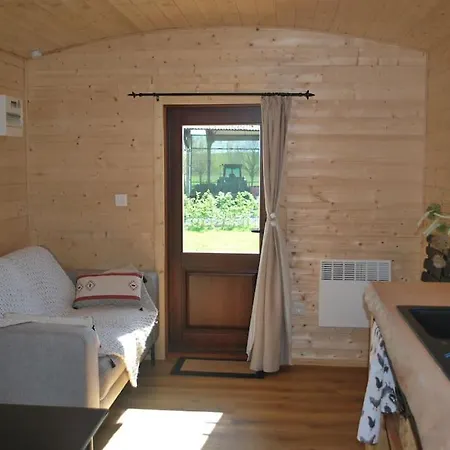 La Roulotte Des Mohuques Séjour à la campagne