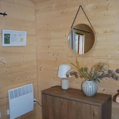 La Roulotte Des Mohuques * Mont-Saint-Aubert